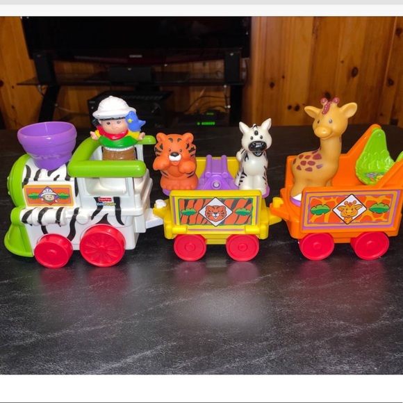 Fisher-Price Other - Fisher Price Little People 3-pc. Safari Train